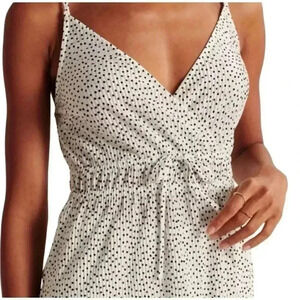 Abercrombie & Fitch Satin Dot Waist Tie Tank Size Small